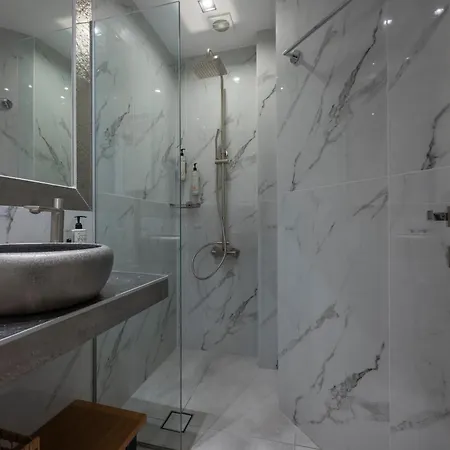 Galleries Elegant Appartement